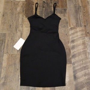 NWT Fabletics Malindi Bodycon Dress XS/4 Black